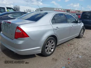 2012 Ford Fusion SE с VIN 3FAHP0HG9CR103797, выставлен на аукционе IAAI как лот 42499436 с пробегом 203 584 миль миль и . История ставок и продаж доступна на DreamBid. Изображение 4.