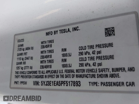 2023 Tesla Model 3 z VIN 5YJ3E1EA5PF517893, wystawiony jako IAAI lot #42515181 z przebiegiem 38 538 mil mil oraz . Historia ofert i sprzedaży dostępna na DreamBid. Obrazek 9.