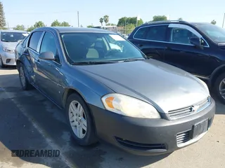 2008 Chevrolet Impala LT with VIN 2G1WT55N181309827, listed as a IAAI auction lot 42201993 with 209,759 mi miles and . Bid and sale history available at DreamBid. Image 1.
