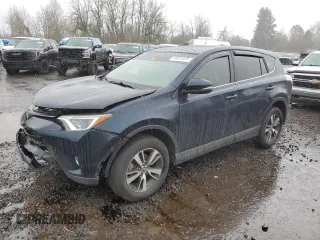 2017 Toyota RAV4 XLE with VIN JTMWFREV0HJ718137, listed as a Copart auction lot 49931375 with 192,980 mi miles and Salvage Title. Bid and sale history available at carsss.com. Image 1.