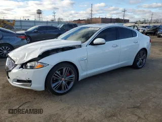 2014 Jaguar XF V6 SC with VIN SAJWJ0EF8E8U10088, listed as a Copart auction lot 80205924 with 78,636 mi miles and Salvage Title. Bid and sale history available at carsss.com. Image 1.