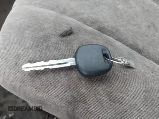1999 Toyota Sienna LE с VIN 4T3ZF13C6XU098149, выставлен на аукционе IAAI как лот 42101677 с пробегом 193 175 миль миль и . История ставок и продаж доступна на DreamBid. Изображение 11.