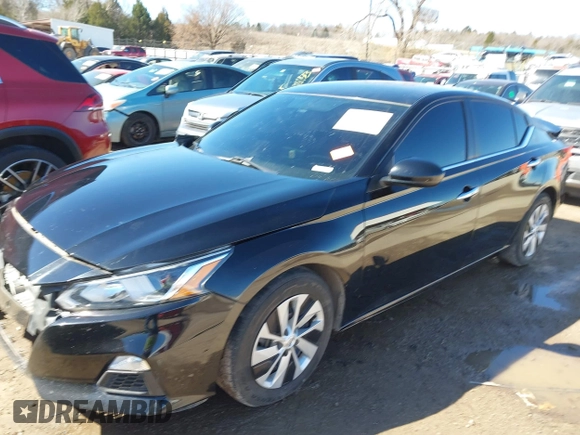 2020 Nissan Altima S z VIN 1N4BL4BVXLC275531, wystawiony jako IAAI lot #41711048 z przebiegiem 119 597 mil mil oraz . Historia ofert i sprzedaży dostępna na DreamBid. Obrazek 15.