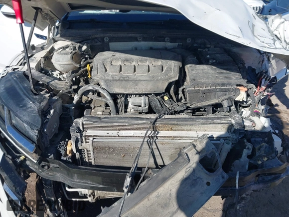 2020 Volkswagen Arteon SEL Premium R-Line с VIN WVWTR7AN3LE013290, выставлен на аукционе IAAI как лот 41351869 с пробегом Не указан миль и . История ставок и продаж доступна на DreamBid. Изображение 10.