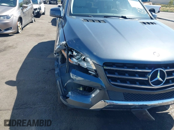 2012 Mercedes-Benz M 350 with VIN 4JGDA5HB4CA036981, listed as a IAAI auction lot 41831212 with 97,387 mi miles and . Bid and sale history available at DreamBid. Image 6.
