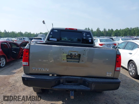 2006 Nissan Titan SE z VIN 1N6BA07B56N504064, wystawiony jako IAAI lot #42479075 z przebiegiem 156 983 mil mil oraz . Historia ofert i sprzedaży dostępna na DreamBid. Obrazek 16.