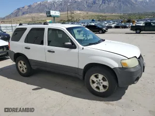 2005 Ford Escape XLT with VIN 1FMYU93105DA03153, listed as a Copart auction lot 53925575 with 282,714 mi miles and Clean Title. Bid and sale history available at carsss.com. Image 4.