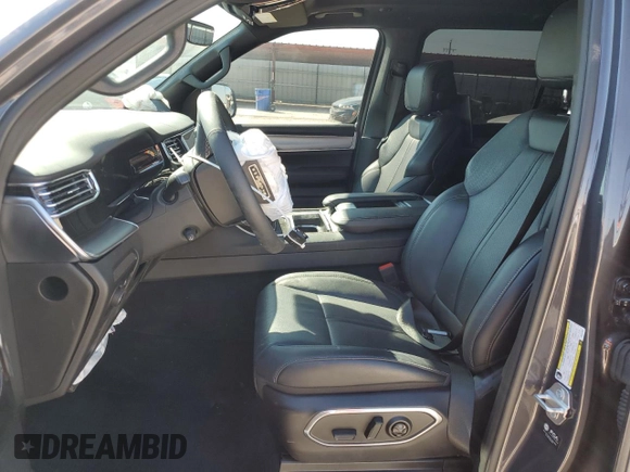 2024 Jeep Wagoneer Series II Carbide with VIN 1C4SJVBP4RS107924, listed as a Copart auction lot 71017184 with 15,695 mi miles and Salvage Title. Bid and sale history available at DreamBid. Image 7.