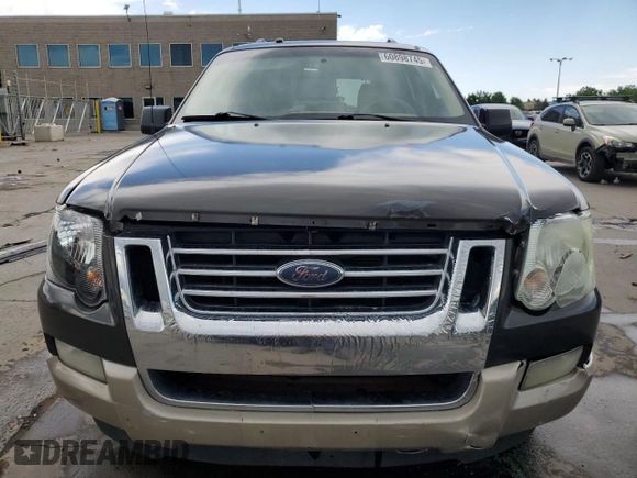 2007 Ford Explorer Eddie Bauer with VIN 1FMEU74817UB70871, listed as a Copart auction lot 60898745 with 185,620 mi miles and Salvage title. Bid and sale history available at DreamBid. Image 5.