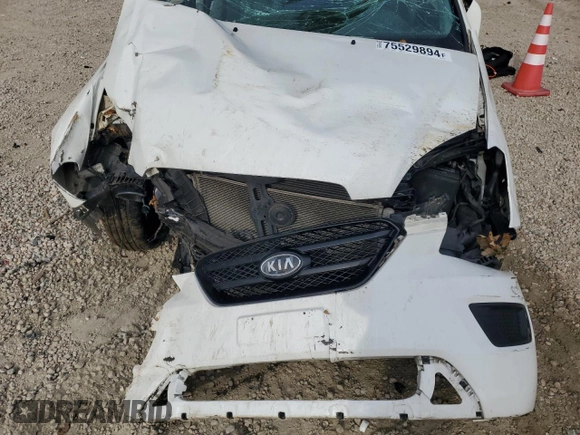 2009 Kia Rondo LX Base with VIN KNAFG528397259136, listed as a Copart auction lot 75529894 with 110,680 mi miles and Salvage Title. Bid and sale history available at carsss.com. Image 12.