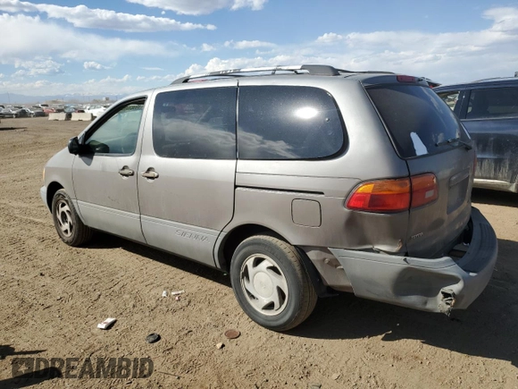 1999 Toyota Sienna LE with VIN 4T3ZF13C4XU142973, listed as a Copart auction lot 49983595 with 206,265 mi miles and Salvage Title. Bid and sale history available at carsss.com. Image 2.
