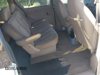 2003 Dodge Caravan SE with VIN 1D4GP24303B188329, listed as a IAAI auction lot 42532703 with 184,018 mi miles and . Bid and sale history available at DreamBid. Image 8.
