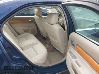 2007 Lincoln MKZ with VIN 3LNHM26T57R647147, listed as a IAAI auction lot 41574855 with 101,202 mi miles. Bid and sale history available at carsss.com. Image 8.