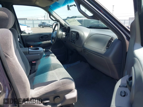 2001 Ford F-150 XLT with VIN 1FTRW08L31KC32022, listed as a IAAI auction lot 42317242 with Not provided miles and . Bid and sale history available at DreamBid. Image 5.