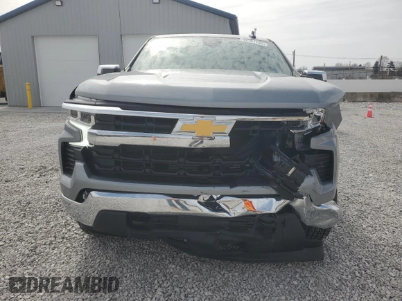 2025 Chevrolet Silverado 1500 LT with VIN 1GCPKKEK4SZ100423, listed as a Copart auction lot 49701795 with 4,134 mi miles and Salvage Title. Bid and sale history available at DreamBid. Image 5.