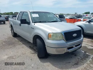 2008 Ford F-150 STX с VIN 1FTRX12W58FA97814, выставлен на аукционе IAAI как лот 42353418 с пробегом 276 101 миль миль и . История ставок и продаж доступна на DreamBid. Изображение 1.