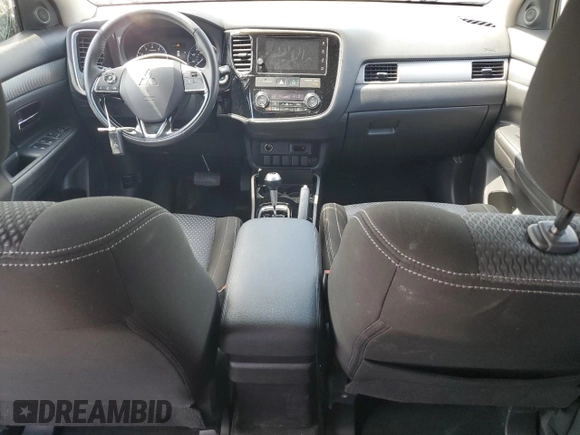 2018 Mitsubishi Outlander SE with VIN JA4AD3A34JZ013831, listed as a Copart auction lot 56292555 with 45,454 mi miles and Salvage title. Bid and sale history available at DreamBid. Image 8.