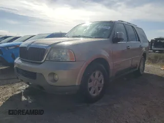 2004 Lincoln Navigator Luxury with VIN 5LMFU27RX4LJ43162, listed as a Copart auction lot 75103174 with 0 mi miles and Salvage Title. Bid and sale history available at carsss.com. Image 1.