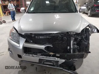 2010 Toyota RAV4 Ltd with VIN 2T3DK4DV2AW018148, listed as a IAAI auction lot 42010664 with 157,117 mi miles. Bid and sale history available at carsss.com. Image 13.