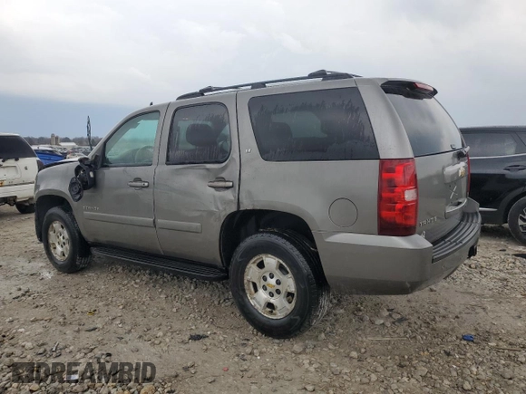 2008 Chevrolet Tahoe LTZ with VIN 1GNFK130X8J181353, listed as a Copart auction lot 53565155 with 254,735 mi miles and Clean title. Bid and sale history available at DreamBid. Image 2.