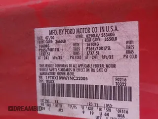 2000 Ford F-150 XL with VIN 1FTRX18W6YNC32005, listed as a Copart auction lot 82169314 with 289,320 mi miles and Salvage Title. Bid and sale history available at carsss.com. Image 15.