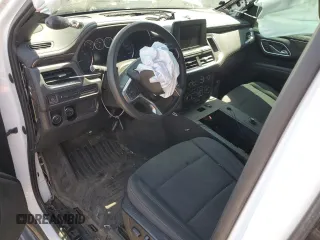 2022 Chevrolet Tahoe Commercial z VIN 1GNSCLEDXNR221838, wystawiony jako Copart lot #52628815 z przebiegiem Nie podano mil oraz Szkoda całkowita • Salvage title. Historia ofert i sprzedaży dostępna na DreamBid. Obrazek 8.