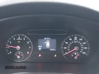 2019 Kia Sorento LX with VIN 5XYPGDA54KG588767, listed as a IAAI auction lot 42683621 with 90,395 mi miles and . Bid and sale history available at DreamBid. Image 7.