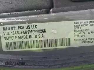 2021 Jeep Grand Cherokee Laredo X z VIN 1C4RJFAG9MC590268, wystawiony jako IAAI lot #41614514 z przebiegiem 60 933 mil mil oraz . Historia ofert i sprzedaży dostępna na DreamBid. Obrazek 9.