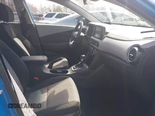 2020 Hyundai Kona SEL with VIN KM8K2CAA3LU492544, listed as a IAAI auction lot 41887870 with 48,210 mi miles and . Bid and sale history available at carsss.com. Image 5.