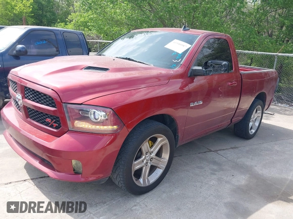 2014 Ram 1500 R/T with VIN 3C6JR6CT5EG153115, listed as a IAAI auction lot 41940587 with 142,323 mi miles. Bid and sale history available at carsss.com. Image 19.