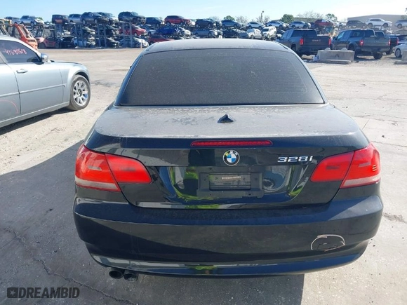 2008 BMW 3 Series 328i with VIN WBAWL13598PX20332, listed as a IAAI auction lot 41675976 with 152,835 mi miles. Bid and sale history available at carsss.com. Image 16.