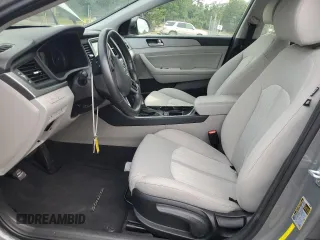 2019 Hyundai Sonata Hybrid SE with VIN KMHE24L33KA093893, listed as a Copart auction lot 65571803 with 47,156 mi miles. Bid and sale history available at carsss.com. Image 7.
