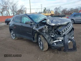 2021 Jeep Compass Limited with VIN 3C4NJDCB8MT524299, listed as a IAAI auction lot 41718321 with 67,618 mi miles and . Bid and sale history available at carsss.com. Image 1.