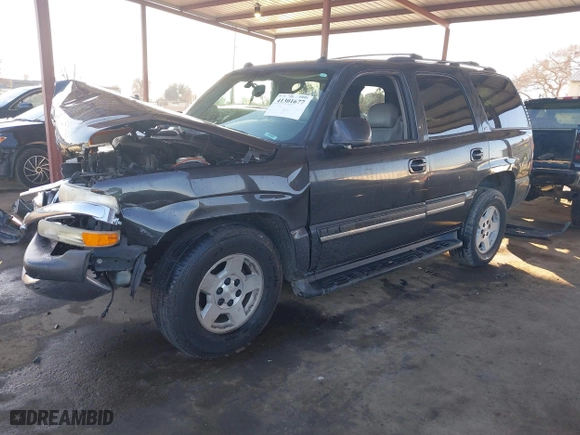 2005 Chevrolet Tahoe LT with VIN 1GNEC13T75R199762, listed as a IAAI auction lot 41301677 with 152,300 mi miles. Bid and sale history available at carsss.com. Image 18.