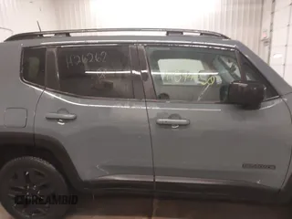 2018 Jeep Renegade Sport with VIN ZACCJBAB7JPH26262, listed as a IAAI auction lot 41594450 with 83,822 mi miles. Bid and sale history available at carsss.com. Image 13.