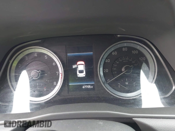 2020 Hyundai Sonata SEL z VIN 5NPEL4JA7LH053779, wystawiony jako IAAI lot #42133140 z przebiegiem 67 705 mil mil oraz . Historia ofert i sprzedaży dostępna na DreamBid. Obrazek 7.