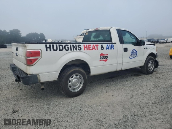 2014 Ford F-150 XL with VIN 1FTMF1CM7EKD61547, listed as a Copart auction lot 74311804 with 175,203 mi miles and Salvage title. Bid and sale history available at DreamBid. Image 3.