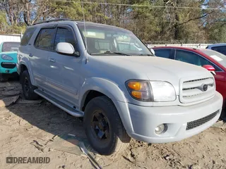 2001 Toyota Sequoia SR5 with VIN 5TDZT34A81S012625, listed as a IAAI auction lot 41361446 with 340,302 mi miles. Bid and sale history available at carsss.com. Image 1.