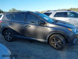 2016 Toyota RAV4 XLE with VIN 2T3WFREV0GW266691, listed as a IAAI auction lot 41804023 with 77,000 mi miles. Bid and sale history available at carsss.com. Image 13.