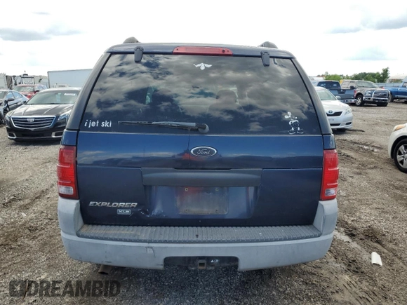 2002 Ford Explorer XLS z VIN 1FMZU62K72ZC72438, wystawiony jako Copart lot #54696755 z przebiegiem 307 775 mil mil oraz Czysty tytuł • Clean title. Historia ofert i sprzedaży dostępna na DreamBid. Obrazek 6.