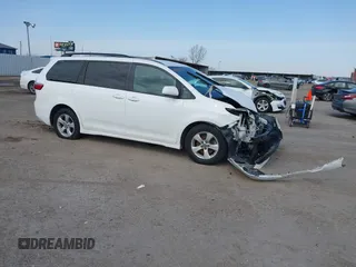 2019 Toyota Sienna LE Auto Access Seat with VIN 5TDKZ3DC4KS968185, listed as a IAAI auction lot 41576704 with 66,260 mi miles and . Bid and sale history available at DreamBid. Image 13.