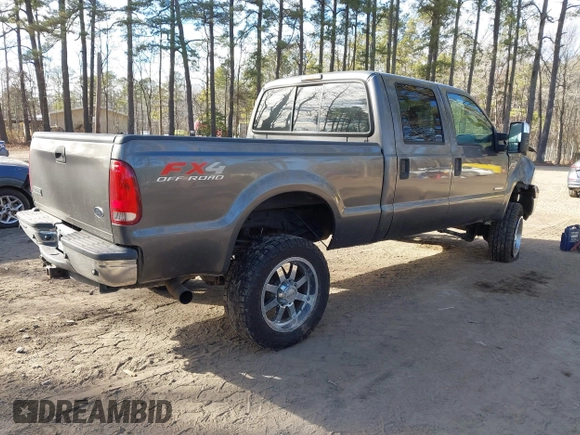 2007 Ford F-250 XL with VIN 1FTSW21P77EA94129, listed as a IAAI auction lot 41396679 with 127,121 mi miles and . Bid and sale history available at DreamBid. Image 4.