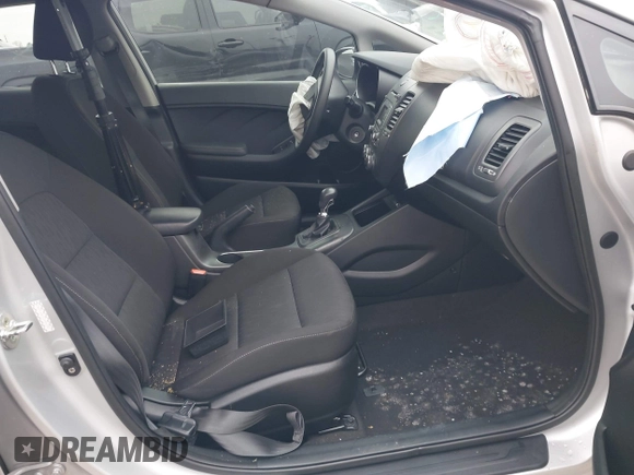 2016 Kia Forte LX with VIN KNAFK4A60G5446108, listed as a IAAI auction lot 41604040 with 57,754 mi miles. Bid and sale history available at carsss.com. Image 5.
