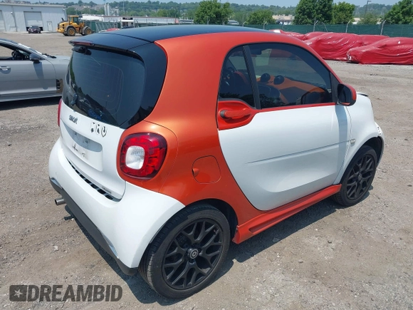 2016 Smart fortwo Passion with VIN WMEFJ5DA7GK079058, listed as a IAAI auction lot 42415044 with 42,279 mi miles and . Bid and sale history available at DreamBid. Image 4.
