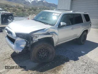 2017 Toyota 4Runner SR5 с VIN JTEBU5JR9H5415416, выставлен на аукционе Copart как лот 54247085 с пробегом 92 243 миль миль и Списание • Salvage title. История ставок и продаж доступна на DreamBid. Изображение 1.