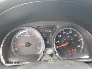 2017 Nissan Versa SV z VIN 3N1CN7AP4HK459610, wystawiony jako Copart lot #43832095 z przebiegiem 77 980 mil mil oraz Szkoda całkowita • Salvage title. Historia ofert i sprzedaży dostępna na DreamBid. Obrazek 9.