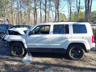 2015 Jeep Patriot Sport с VIN 1C4NJRBBXFD244570, выставлен на аукционе IAAI как лот 41695826 с пробегом Не указан миль и . История ставок и продаж доступна на DreamBid. Изображение 15.