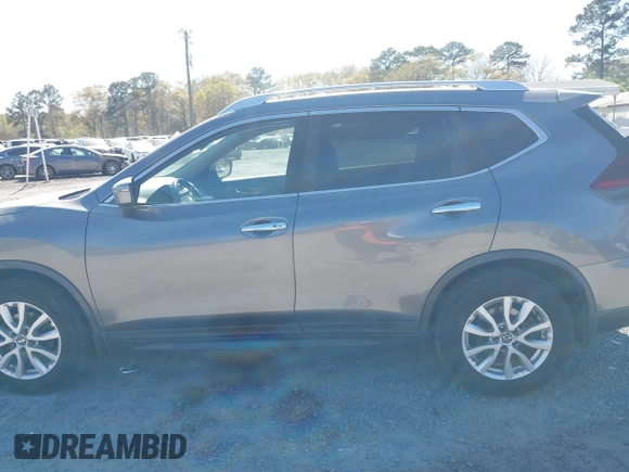 2019 Nissan Rogue SV with VIN KNMAT2MT5KP554947, listed as a IAAI auction lot 41894855 with 192,655 mi miles. Bid and sale history available at carsss.com. Image 14.