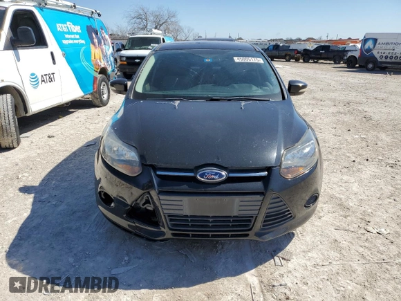 2014 Ford Focus SE with VIN 1FADP3K2XEL292846, listed as a Copart auction lot 45005175 with 114,194 mi miles and Salvage Title. Bid and sale history available at carsss.com. Image 5.