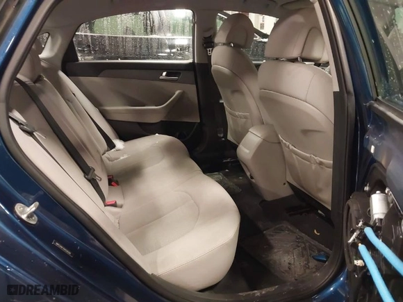 2017 Hyundai Sonata SE with VIN 5NPE24AF7HH528398, listed as a IAAI auction lot 41591124 with 104,587 mi miles. Bid and sale history available at carsss.com. Image 8.